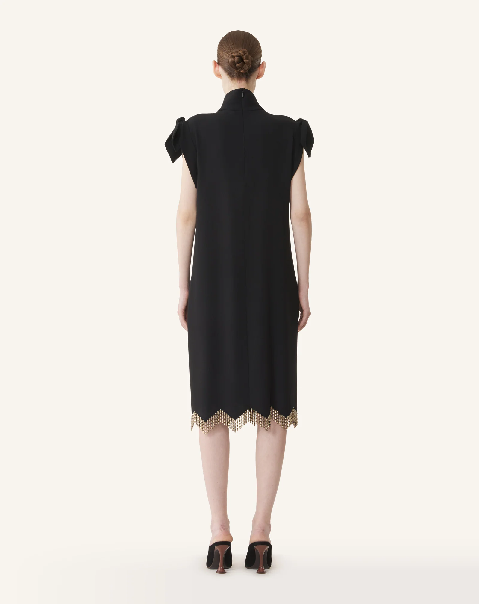 EMBROIDERED BOW DRESS IN SABLÉ - Image 4