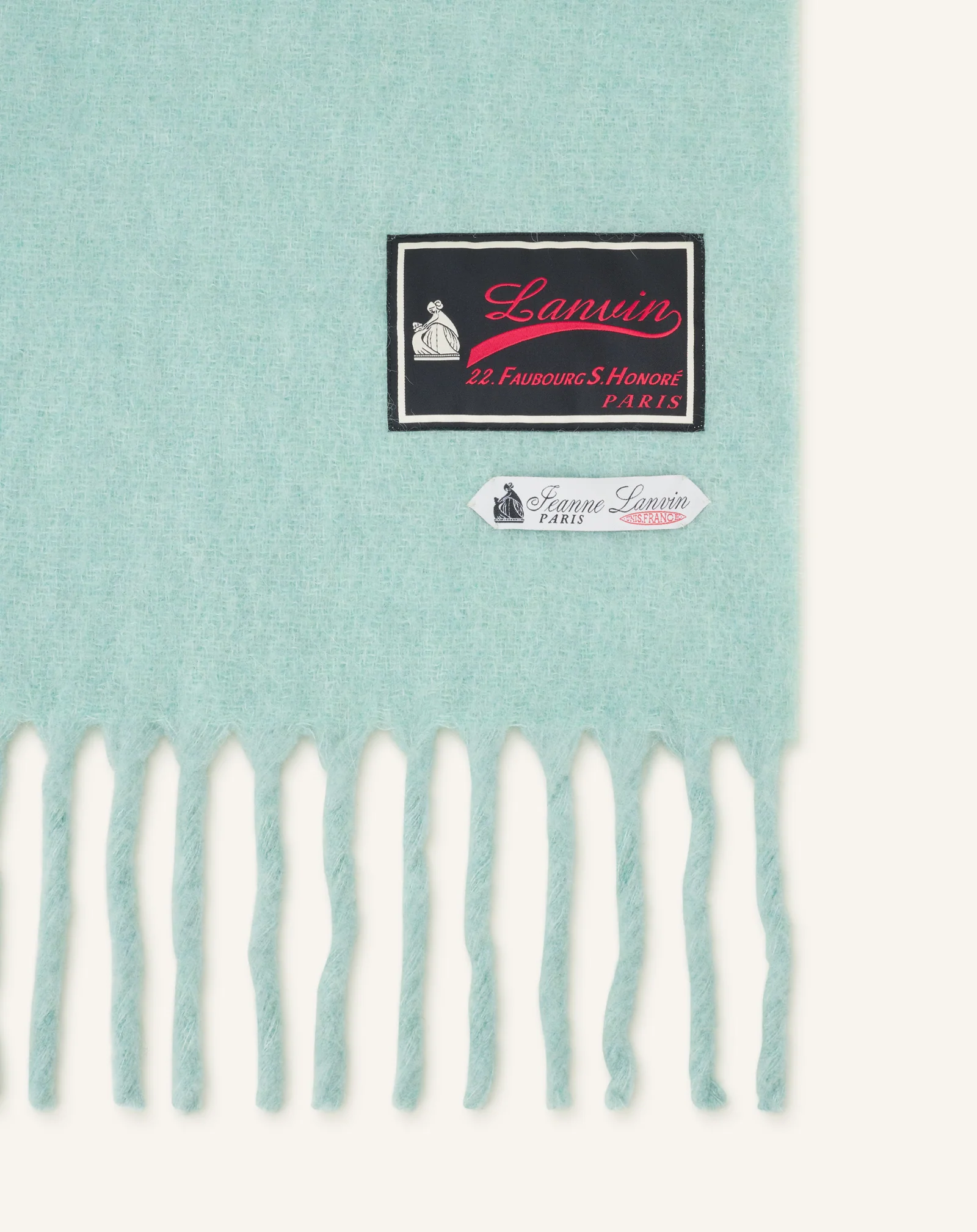 FRINGED WOOL SCARF WITH 22 FAUBOURG LABEL - Image 3