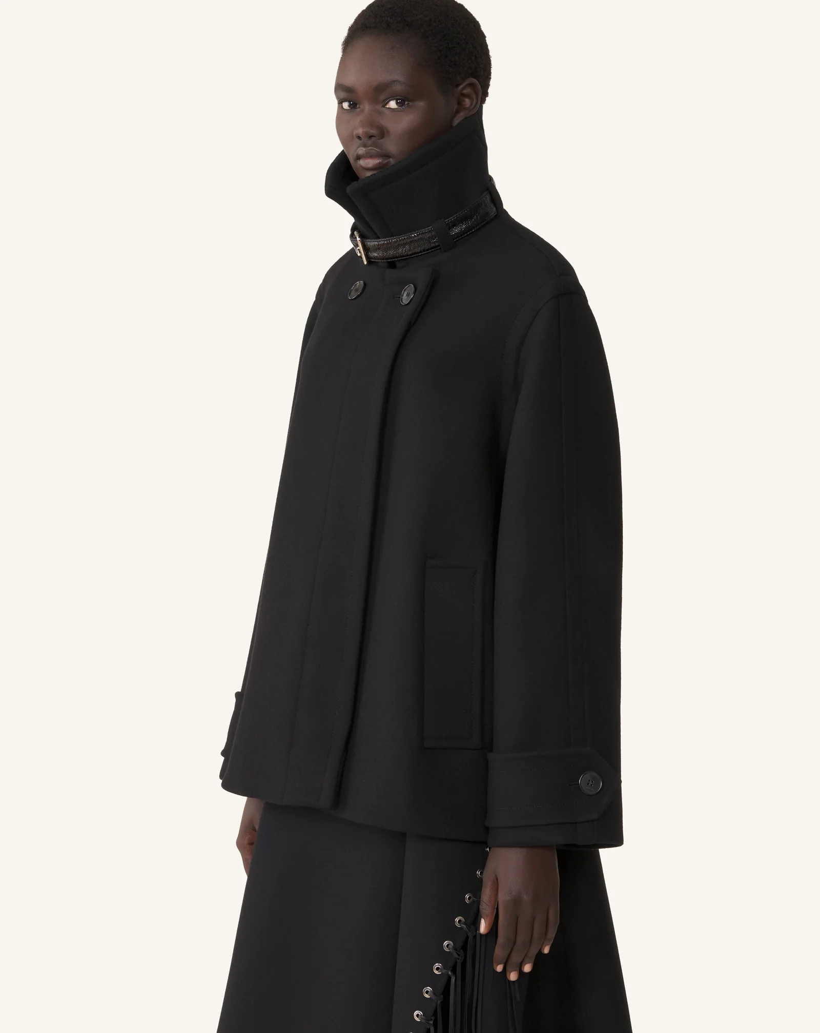 SHORT WOOL COAT WITH STAND-UP COLLAR - Image 3